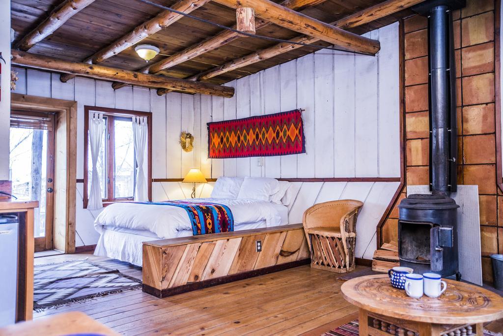 Taos Goji Farm & Eco-Lodge Retreat Arroyo Seco エクステリア 写真